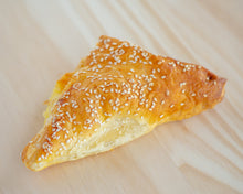 Load image into Gallery viewer, Mini Bourekas (6 pack)
